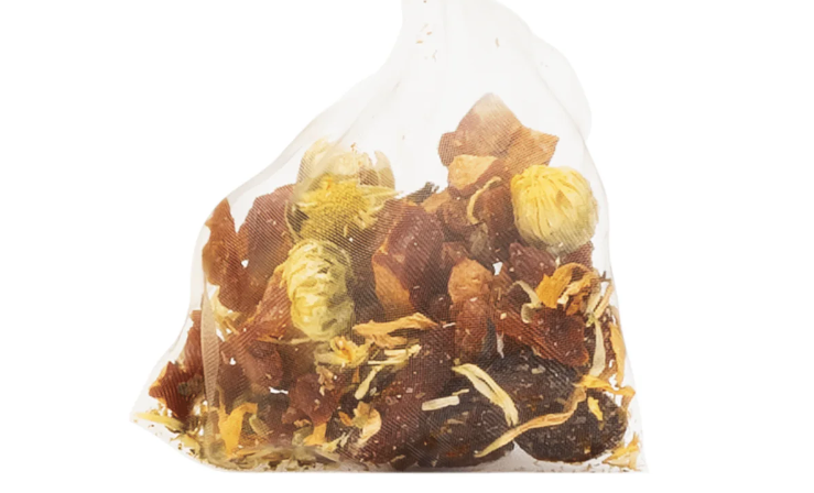 Chrysanthemum & Goji Berry Tea: A Full-Bodied, Sweet Floral Tisane for Calm and Deep Sleep