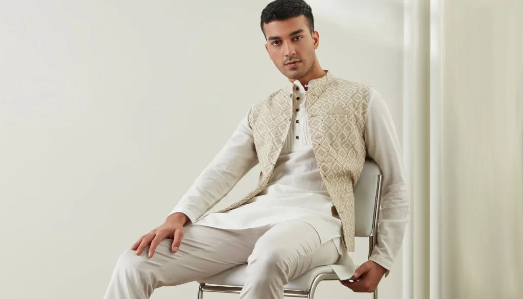 How to Style Short Kurtas for Different Occasions