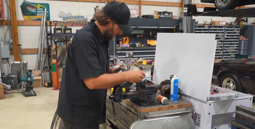 Derek Bieri Working on your Garage